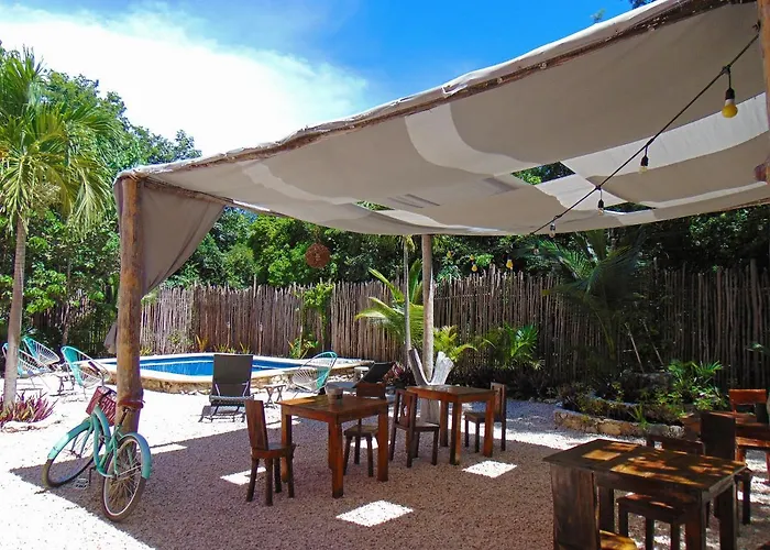 Macorina Hotel *